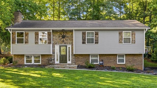 7191 Smokerise Lane, Kernersville, NC 27284