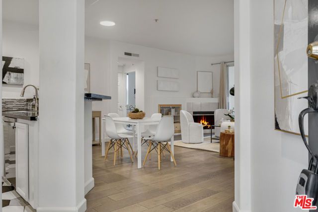 12963 Runway Road 121, Los Angeles, CA 90094