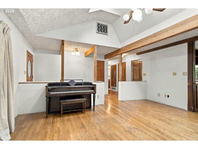 238 Ne BLAIR Rd, Washougal, WA 98671