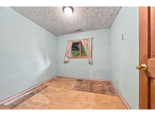 238 Ne BLAIR Rd, Washougal, WA 98671