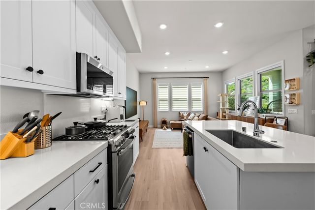 978 Poppy Court, Montebello, CA 90640
