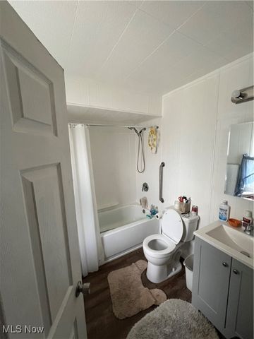 11601 Rutland Avenue, Cleveland, OH 44108