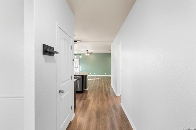 14061 Shivers Cv, San Antonio, TX 78254