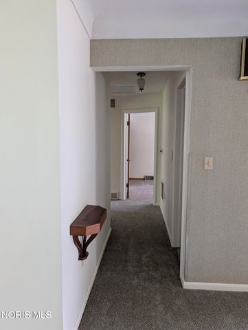 814 N Grove Street, Bowling Green, OH 43402