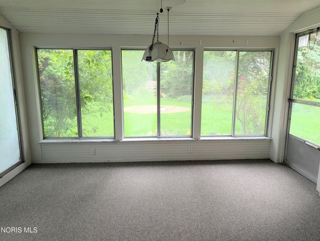 814 N Grove Street, Bowling Green, OH 43402