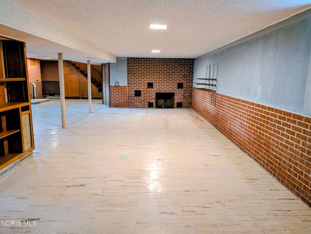 814 N Grove Street, Bowling Green, OH 43402