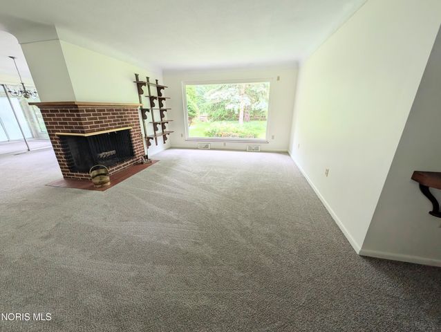 814 N Grove Street, Bowling Green, OH 43402