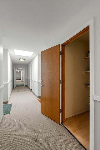 4400 Upton Avenue S 403, Minneapolis, MN 55410