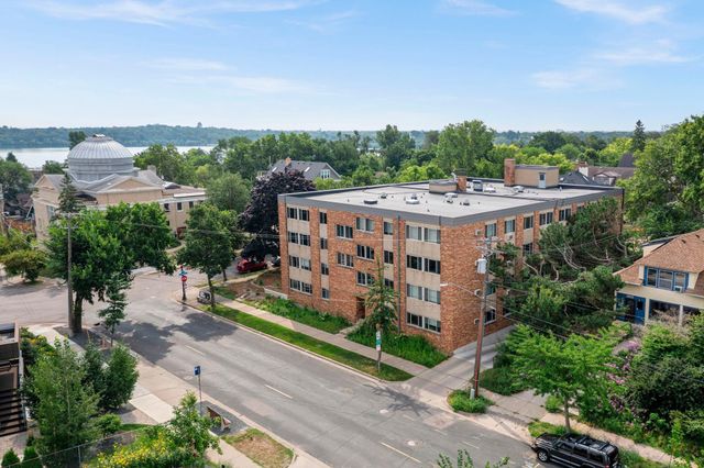 4400 Upton Avenue S 403, Minneapolis, MN 55410