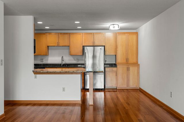 4400 Upton Avenue S 403, Minneapolis, MN 55410