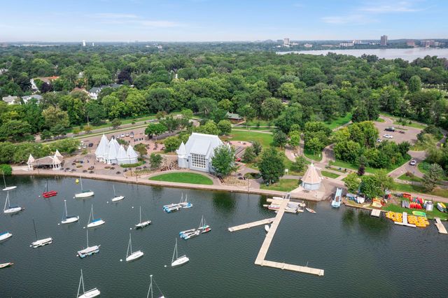 4400 Upton Avenue S 403, Minneapolis, MN 55410