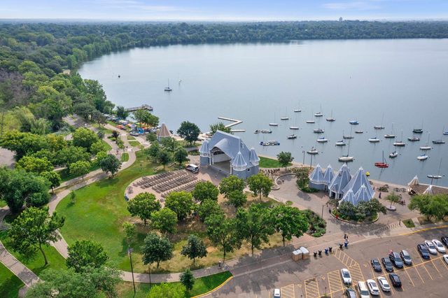 4400 Upton Avenue S 403, Minneapolis, MN 55410