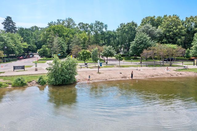 4400 Upton Avenue S 403, Minneapolis, MN 55410