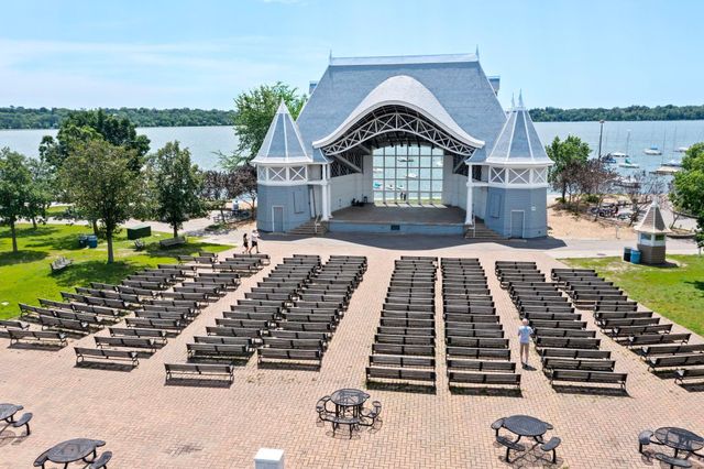 4400 Upton Avenue S 403, Minneapolis, MN 55410