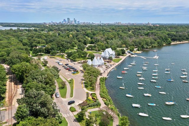 4400 Upton Avenue S 403, Minneapolis, MN 55410