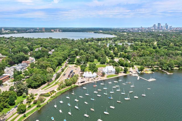 4400 Upton Avenue S 403, Minneapolis, MN 55410