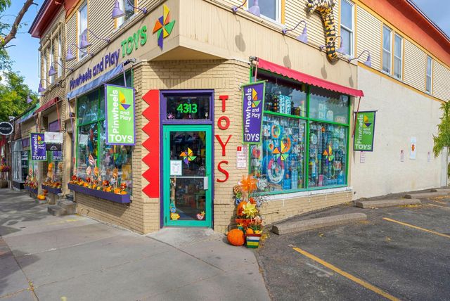 4400 Upton Avenue S 403, Minneapolis, MN 55410