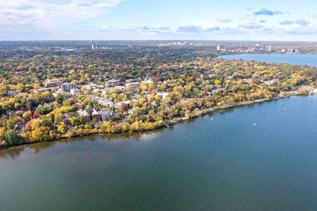 4400 Upton Avenue S 403, Minneapolis, MN 55410