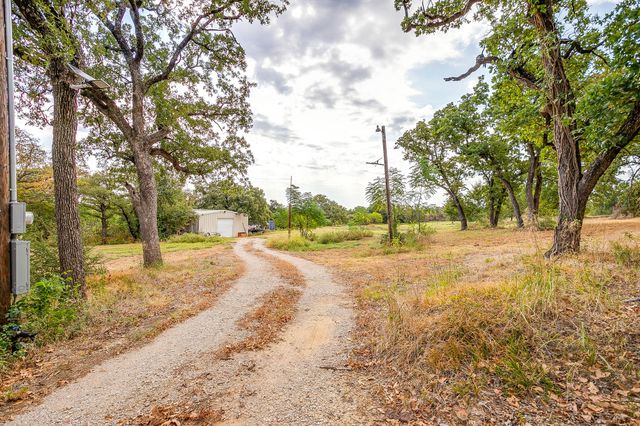 7801 Windy Hill Lane, Cross Timbers, TX 76028
