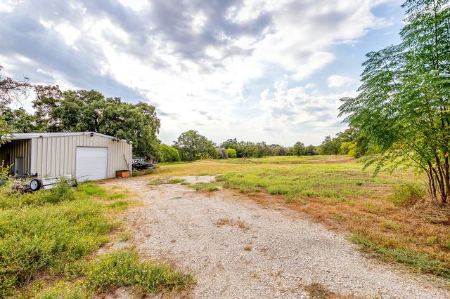 7801 Windy Hill Lane, Cross Timbers, TX 76028