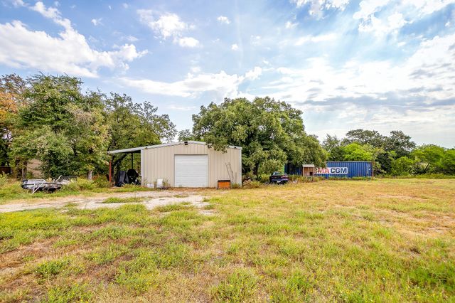 7801 Windy Hill Lane, Cross Timbers, TX 76028