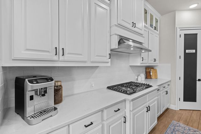 28614 Benedikt Path, Boerne, TX 78006