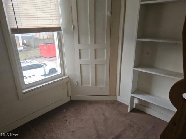 519 N Uhrich Street, Uhrichsville, OH 44683