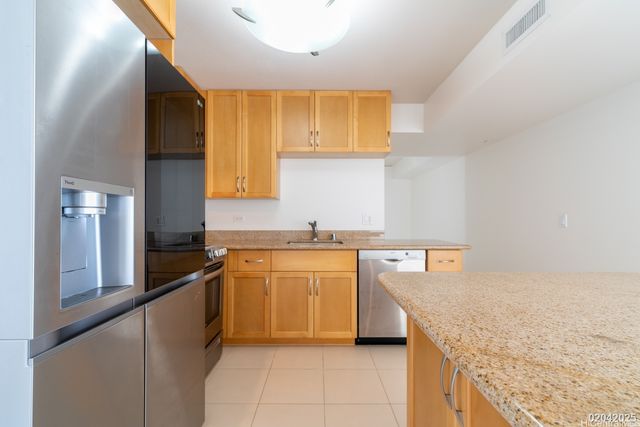 1296 Kapiolani Boulevard 1707, Honolulu, HI 96814