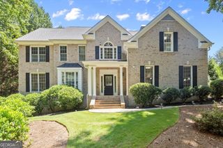 5020 Hamptons Club Drive, Alpharetta, GA 30004