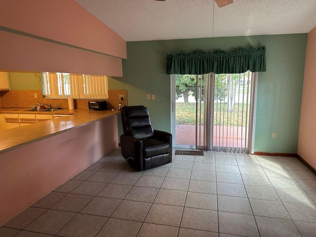 5706 SW 114th Avenue, Cooper City, FL 33330