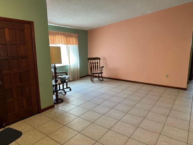 5706 SW 114th Avenue, Cooper City, FL 33330