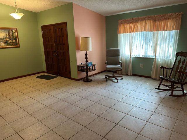 5706 SW 114th Avenue, Cooper City, FL 33330