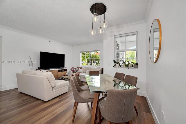 3165 NE 184th St 6204, Aventura, FL 33160