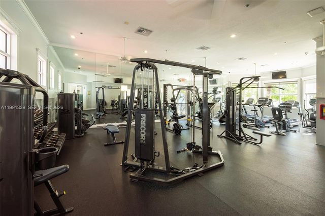 3165 NE 184th St 6204, Aventura, FL 33160