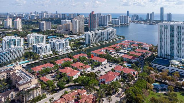 3165 NE 184th St 6204, Aventura, FL 33160