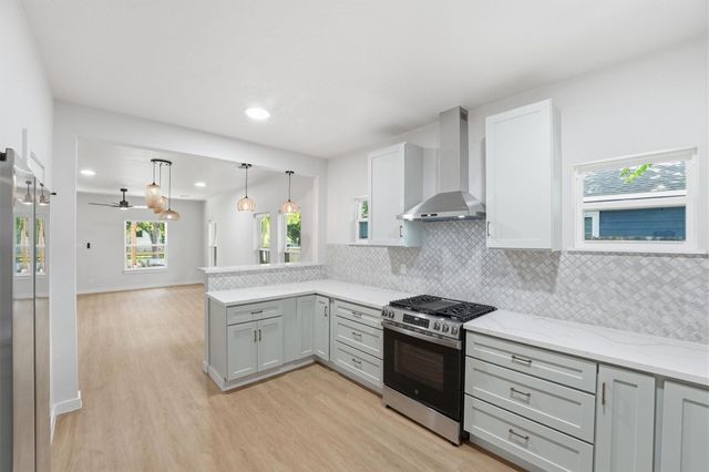 2710 Gano Street, Houston, TX 77009