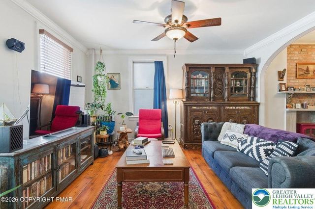 109 West Broadway, Jim Thorpe Boro, PA 18229