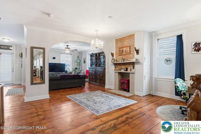 109 West Broadway, Jim Thorpe Boro, PA 18229