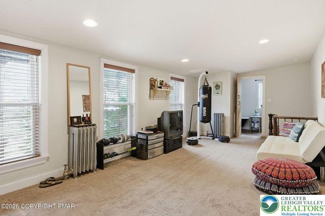 109 West Broadway, Jim Thorpe Boro, PA 18229