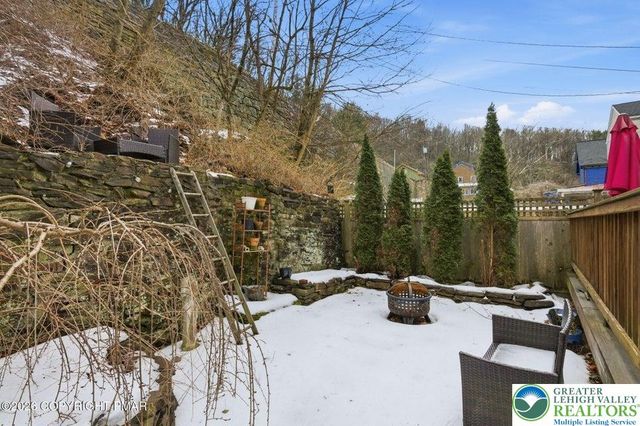 109 West Broadway, Jim Thorpe Boro, PA 18229