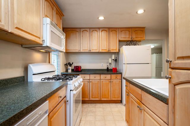 1183 Hancock Street, Saint Paul, MN 55106