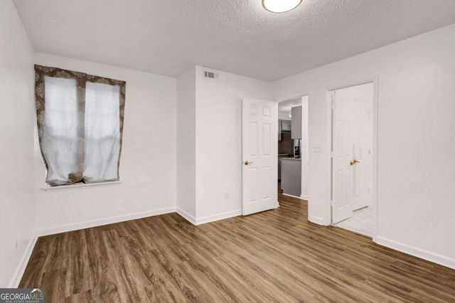 1004 Sandy Lane Drive, Alpharetta, GA 30022