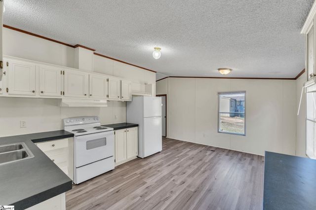 421 Brown Farm Road, Seneca, SC 29678