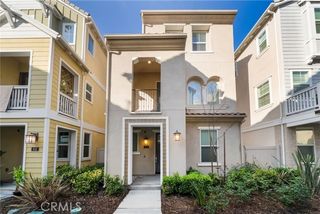 612 W Tribella Court, Santa Ana, CA 92703