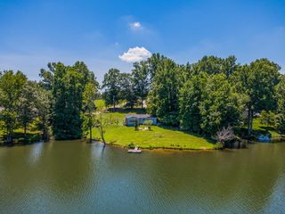 240 Canady Road, Wellford, SC 29385