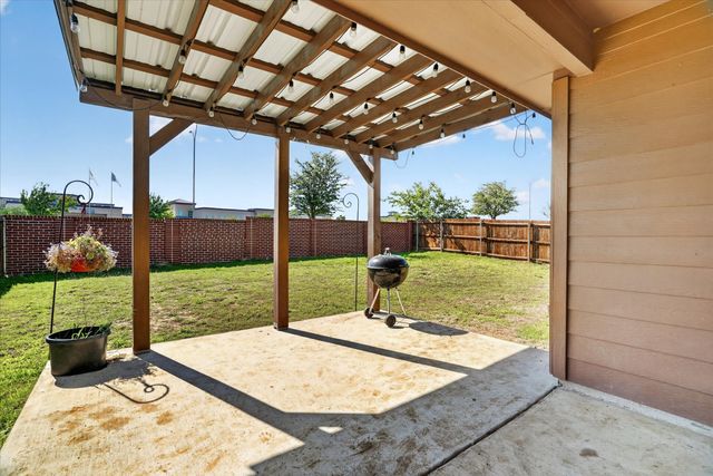 8020 Crimea Lane, Fort Worth, TX 76123