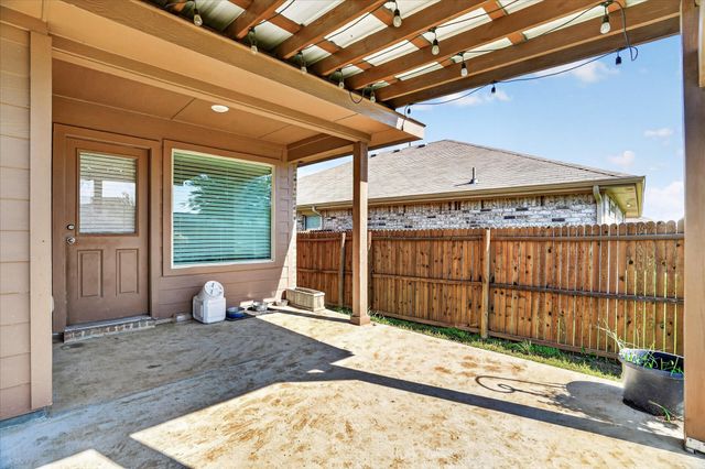 8020 Crimea Lane, Fort Worth, TX 76123