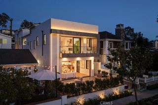 518 Poinsettia Avenue, Corona Del Mar, CA 92625
