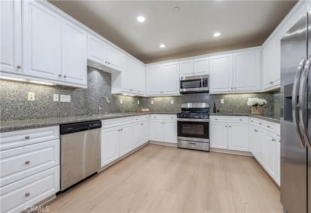 672 E Valencia 108, Anaheim, CA 92805