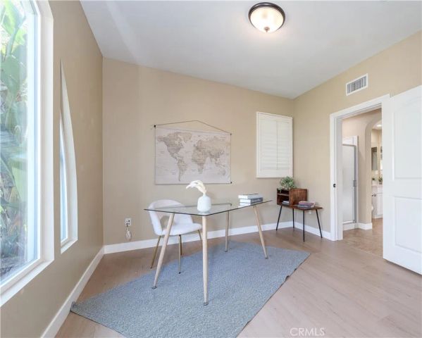 672 E Valencia 108, Anaheim, CA 92805